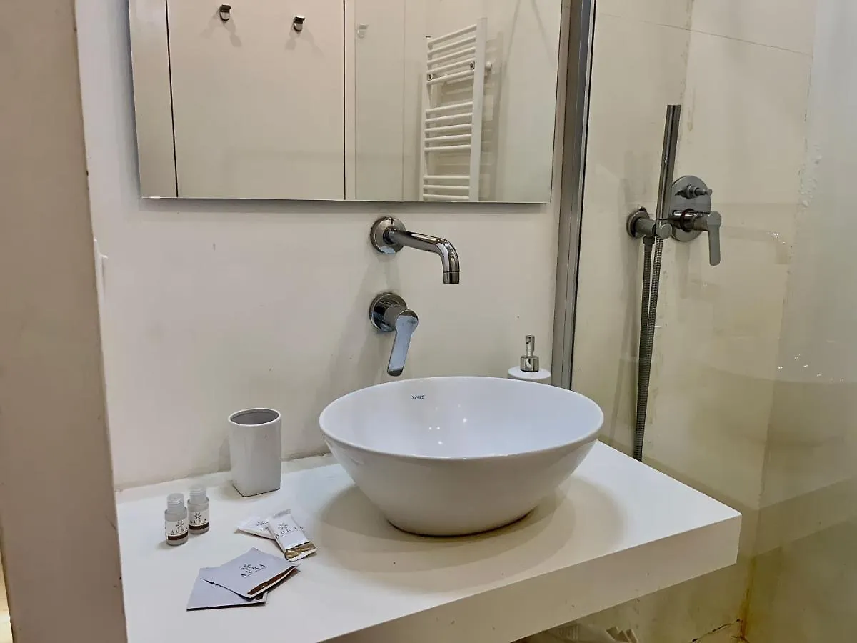 {Luxury & Netflix} Piazza Vittoria Apartment Brescia